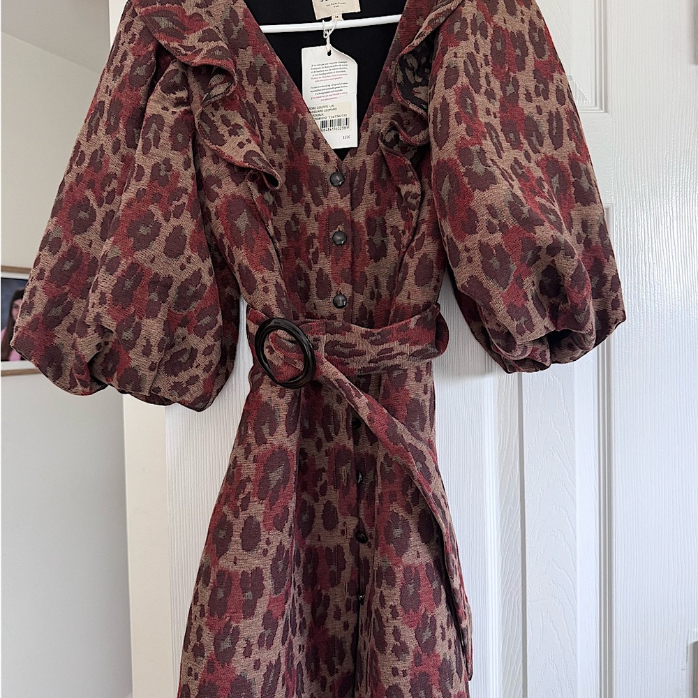 NWT-Beautiful Sézane mini dress, never worn in perfect condition.